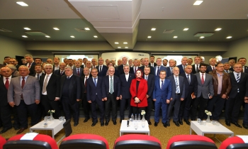 Erol Özvar 29. Dekanlar Toplantısı”na katıldı   