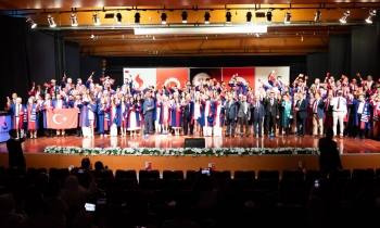 Sanko Üniversitesi Tıp Fakültesinde Mezuniyet Coşkusu   
