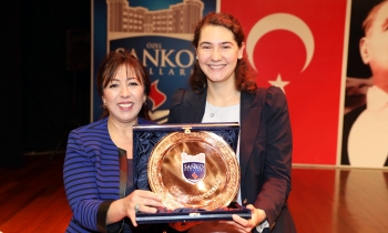 Dr. Gözde Durmuş SANKO Okulları'nda