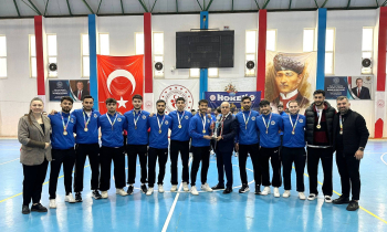 GAÜN'de Üni̇li̇g hokey Türkiye şampiyonası sona erdi