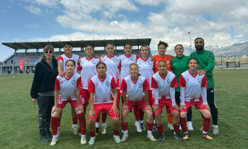 Konukoğlu kız futbol takımı Türkiye finallerine yükseldi