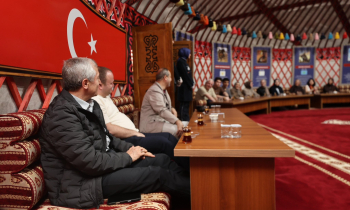 Başkan Tahmazoğlu Ankara üniversitesi öğrencileri̇ ile bir araya geldi