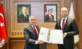 GAÜN İlahiyat  dekanlığına Prof. Dr. Erol erkan atandı