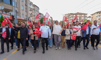 Şehitkâmil'de 19 Mayıs coşkusu sokaklara taştı