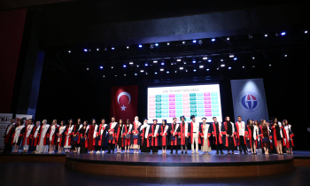 GAÜN Sosyal bilimler myo'da mezuniyet coşkusu