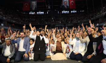 Büyükşehir'in yaz okulu coşkusu kapanış töreniyle taçlandı