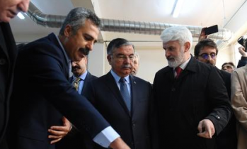 Bakan Yılmaz: Mesleki eğitim ortaokuldan başlayacak