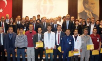 GAÜN Hastanesi çalışanlarını ödüllendirdi