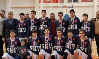 Gaziantep Kolej Vakfı Baskette Namağlup Unvanla Bölge Şampiyonu