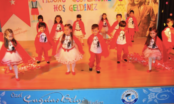 Özel Çağdaş Bilgi Okulları miniklerinin yıl sonu sergisi büyüledi