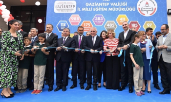 Karataş’ta iki yeni okul açıldı