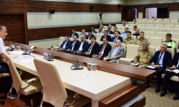 Gaziantep Valiliği'nden okul güvenliği zirvesi