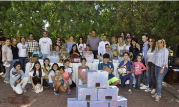 Can Dostlar kırmızı halıda