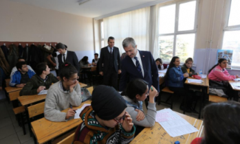 Umreye gönderilecek 164 öğrenci sınava girdi