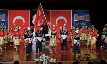 SANKO Okulları'nda 25 Aralık çoşkusu