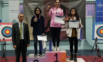 Erdem Koleji'nde İl Okçuluk Şampiyonası Heyecanı