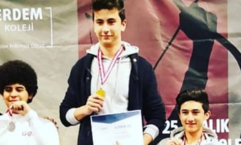 Seçkin Koleji okçulukta il birincisi