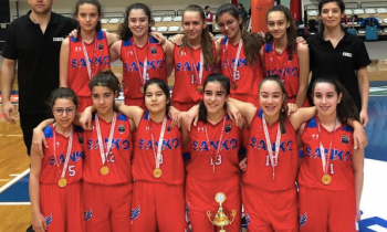 SANKO Okulları Yıldız Kız Basketbol Takımı il birincisi oldu