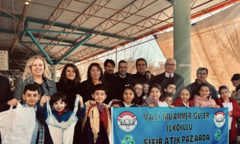 Kendileri küçük projeleri büyük