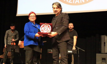 Unutulmaz Ezgiler ile Sanatçı Eşref Ziya Sevenleriyle Buluştu