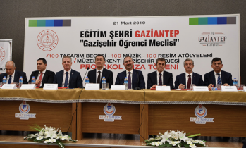 Bakan Selçuk; “Gaziantep, açılan tasarım beceri atölyeleriyle birçok şehre örnek”