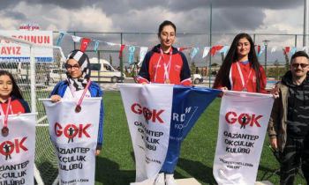 Okçuluk şampiyonasına Erdem Koleji damga vurdu