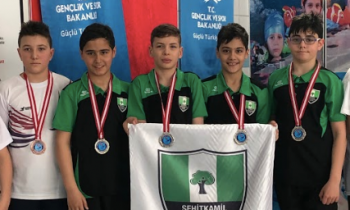 Bölge şampiyonasından madalya ile döndüler