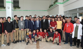 Tahmazoğlu gençlerle buluştu