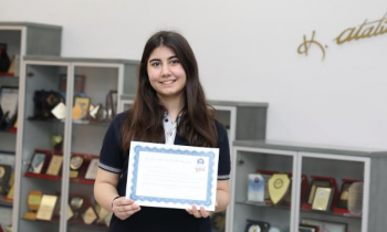 SANKO Okulları öğrencisi Azra Akkuş'a büyük ödül