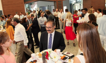 Gür: Aynı anda 4 bayramı kutluyoruz