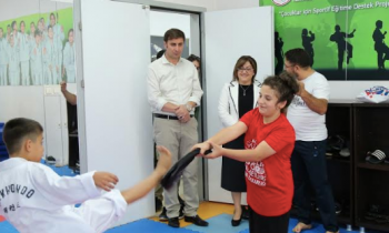 Başkan Şahin’den yaz spor okullarına ziyaret