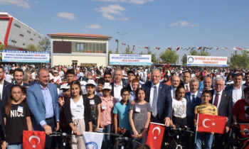 Şahinbey'den başarılı öğrencilere 1453 bisiklet