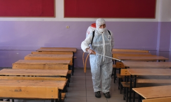 Şahinbey Belediyesi sınav öncesi okulları dezenfekte etti