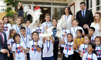 GKV'da barış güvercinleri uçtu