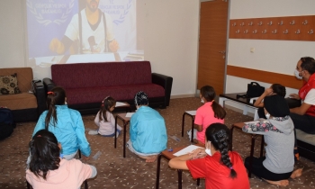 Yavuzeli’nde karikatür eğitimi