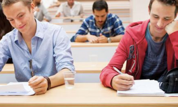 2 milyonun 700 bini üniversiteli olabiliyor