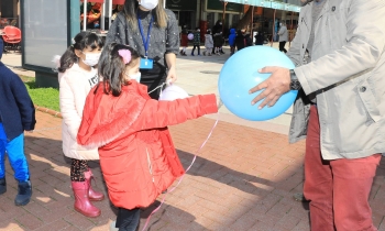 Bir kelime - bir balon