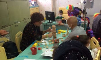 Lösemili çocukları sevindirdiler