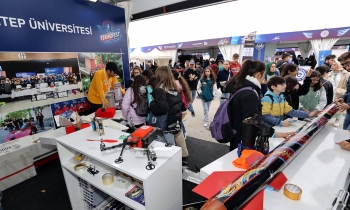 TEKNOFEST’’e GAÜN stantında ziyaretçi akını
