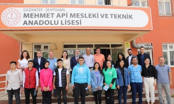 TİHEK Başkanı liseli öğrencilerle biraraya geldi