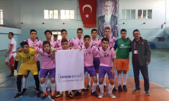 Futsal da Galibiyet Erdem Kolejinin