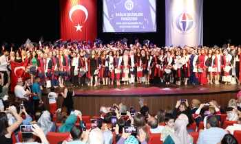 GAÜN’de mezuniyet sevinci!