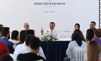 Bakan Tekin, öğretmenlerle buluştu