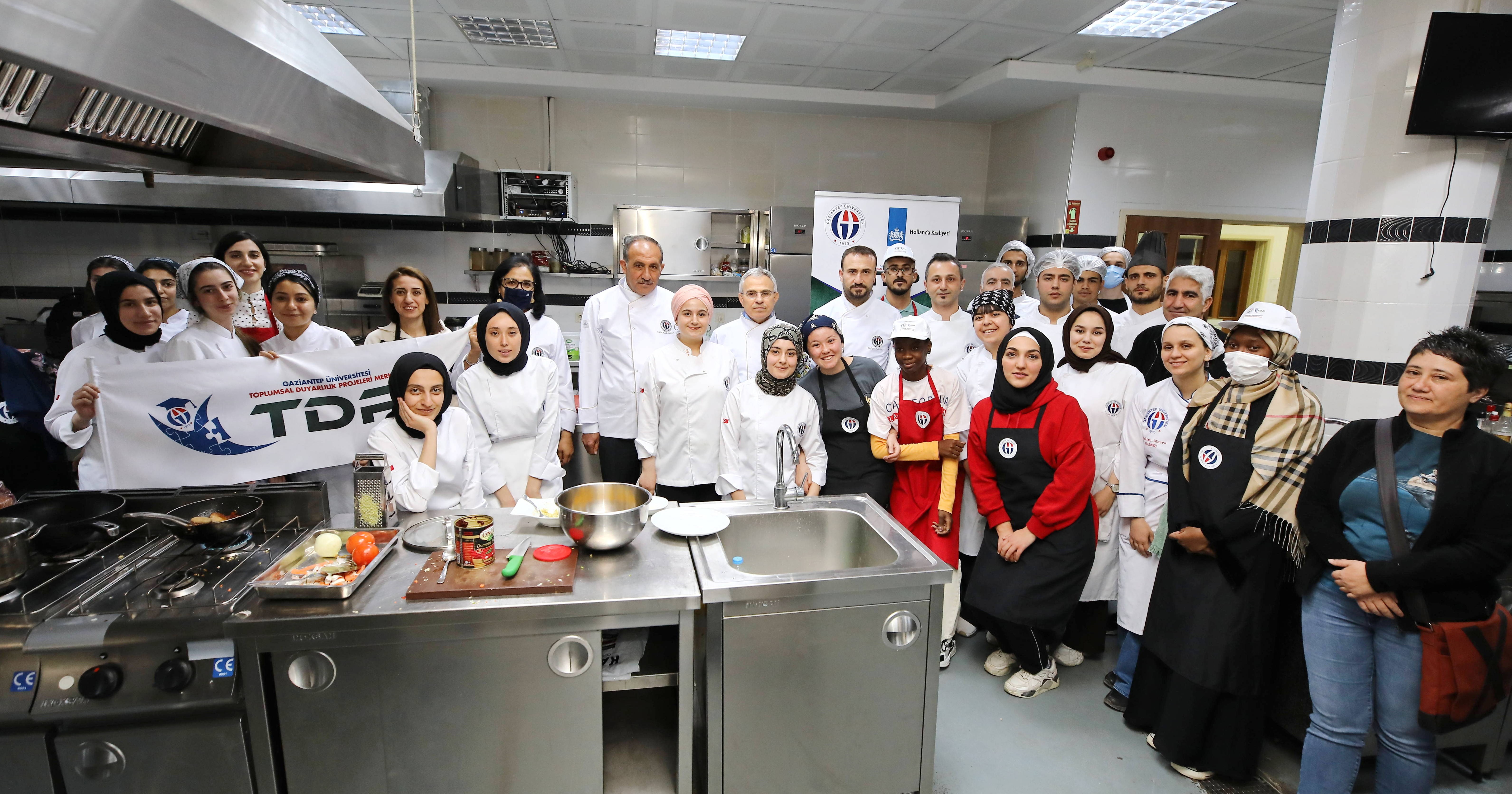 Turizm Fakültesi başarı sıralamasını yükseltti!