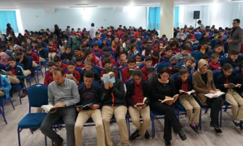 Erdem Koleji'nde "toparlanın okuyoruz" etkinliği