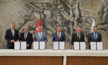 İmzalar eğitim için atıldı!