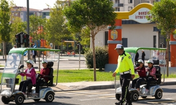 Öğrencilere trafik bilinci aşılanıyor!  