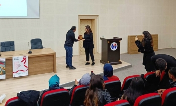 GAÜN’de AIDS Konferansı