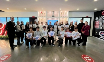 Bahçeşehir Koleji Öğrencileri Singapur Yolcusu…